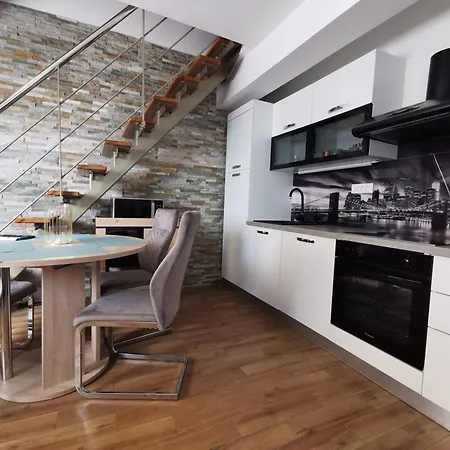 Andrea With Pool And Seaview *