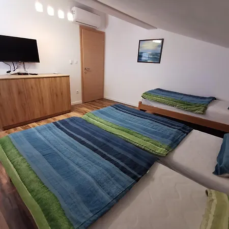 Apartamento Andrea With Pool And Seaview *