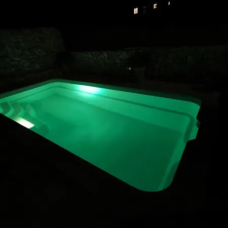 Andrea With Pool And Seaview Apartamento