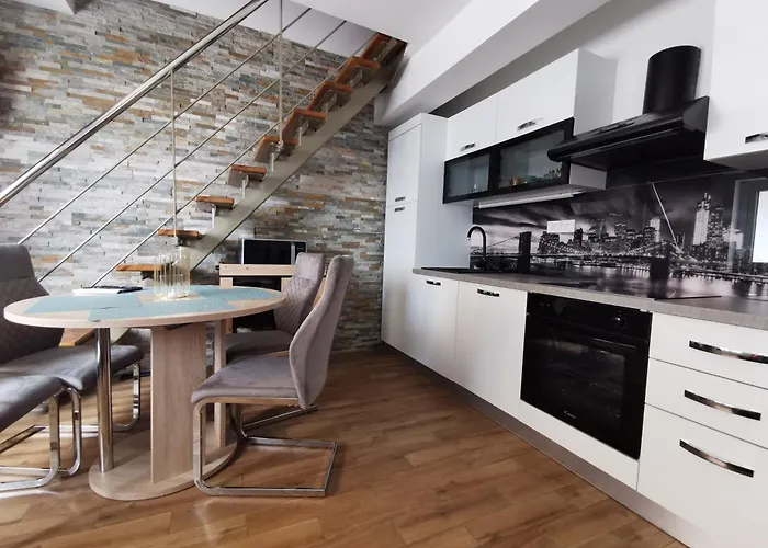 Andrea With Pool And Seaview *