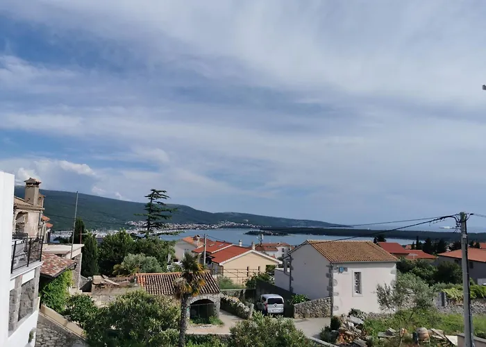 Andrea With Pool And Seaview Kornić